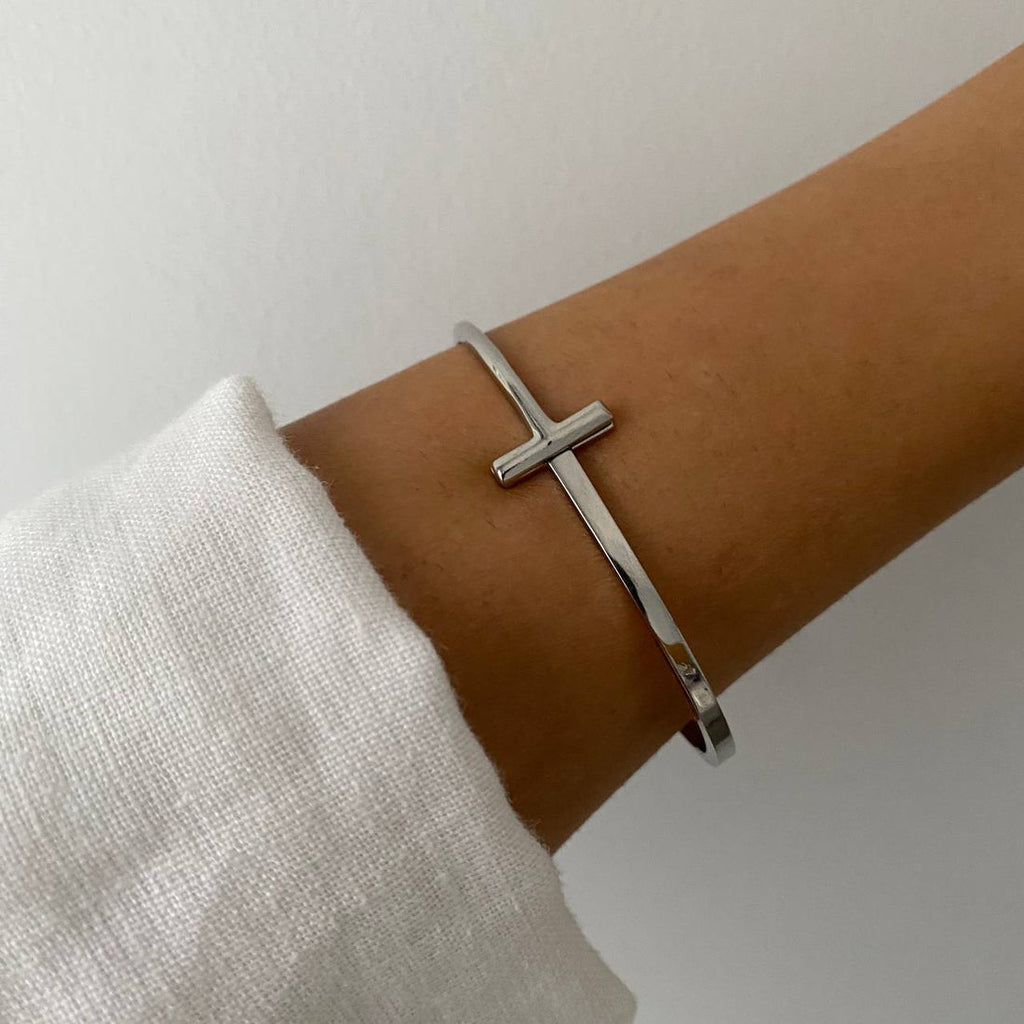 Pulsera Elegant Cross Plata